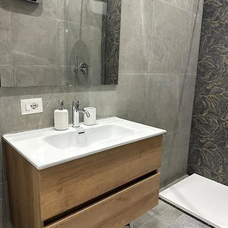 アパート Natale A Trastevere - Maison Romana ローマ